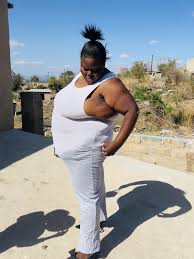 There’s Money in Facebook: Makhi “Thee Shwapa Queen” Proves It